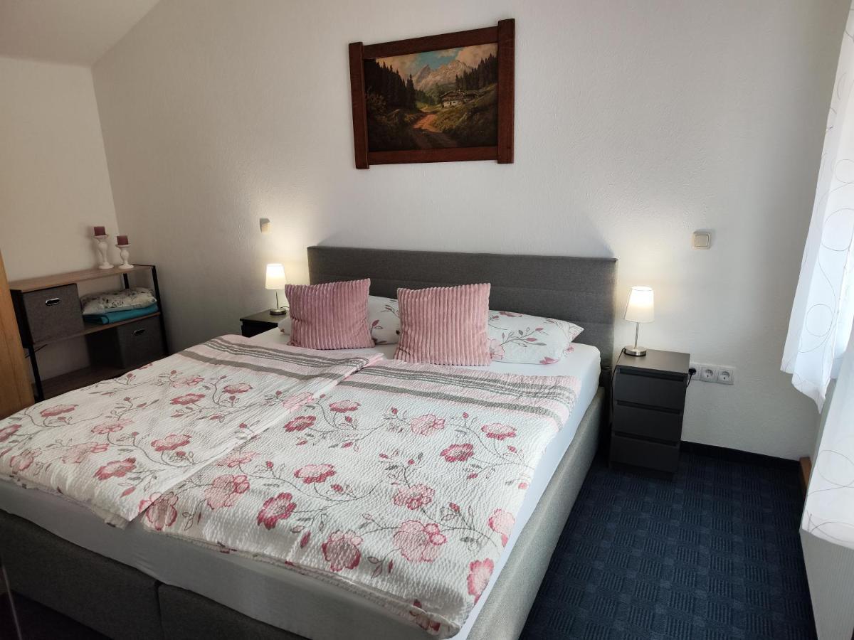 Ferienwohnung Lay Хиршайд Екстериор снимка